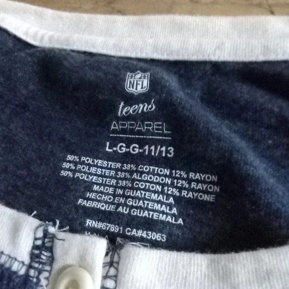 Tennessee Titans Blue Long Sleeve Henley Up Shirt Teens Large 11/13 - Picture 6 of 9